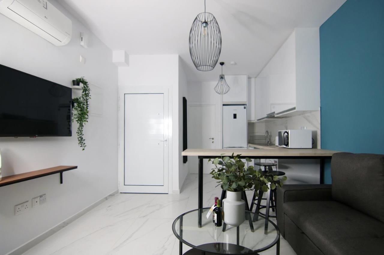 Phaedrus Living Seaside Romantic Flat Limnaria 123 파포스 외부 사진